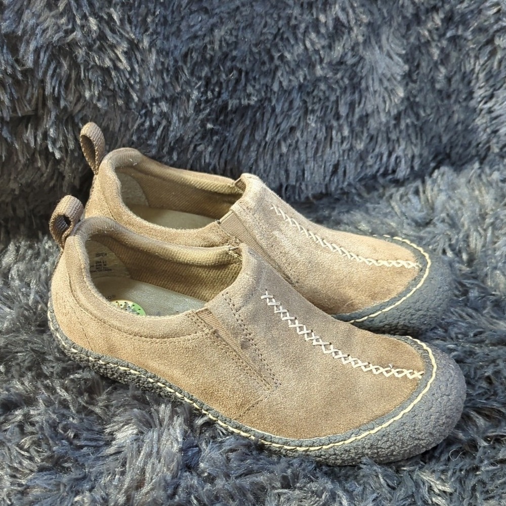 Earth Spirit Womens Size 6.5‎ Brown Suede Slip On Loafers Cross Stitch Detail